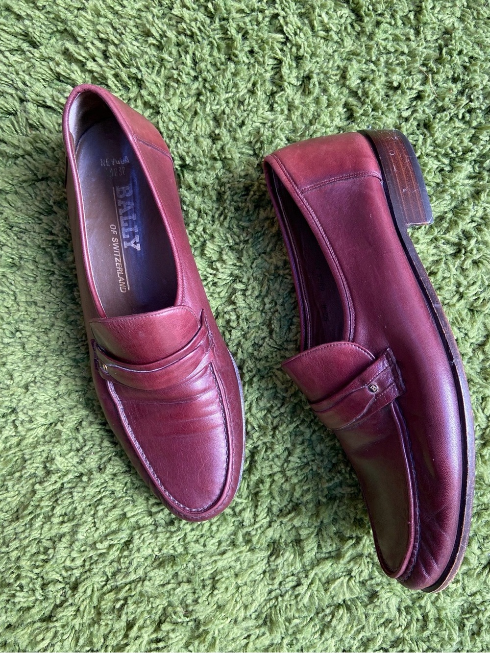 BALLY Vintage Brown Leather Loafer